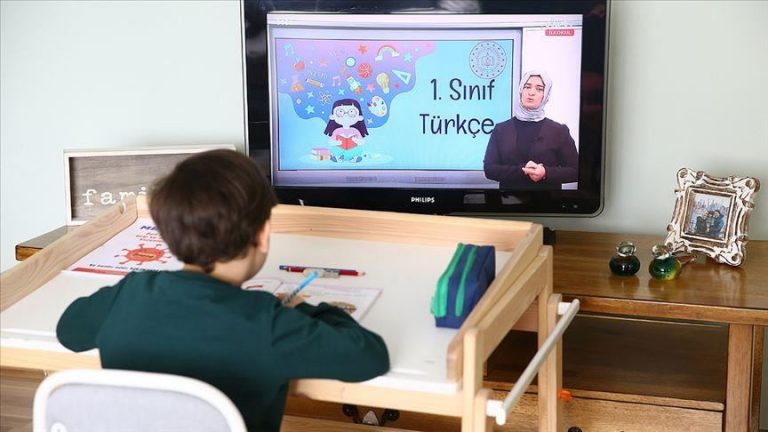 Korona Günlerinde Eğitim