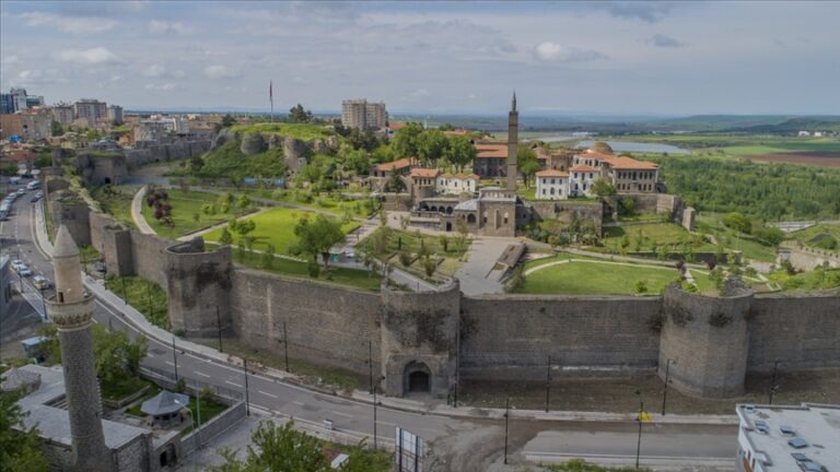 Diyarbekir’de Dört Gün
